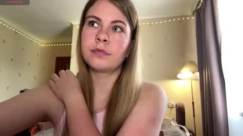Chloe online show from May 13, 6:19 am
