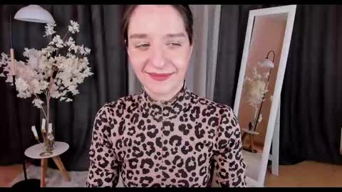 Helen online show from February 28, 2:53 am