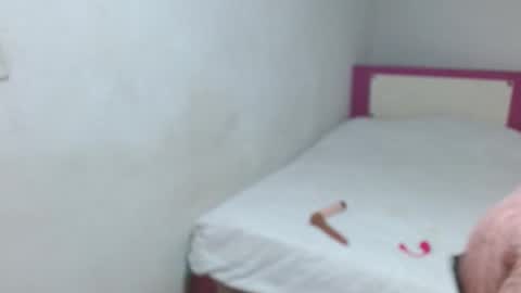 heletra online show from February 24, 10:03 am