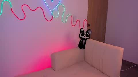 helldy_666 online show from February 28, 3:06 am