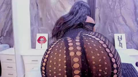 Hellen johanson online show from February 25, 8:40 pm