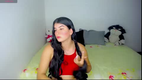 helloo_kityy25 online show from July 3, 12:38 am