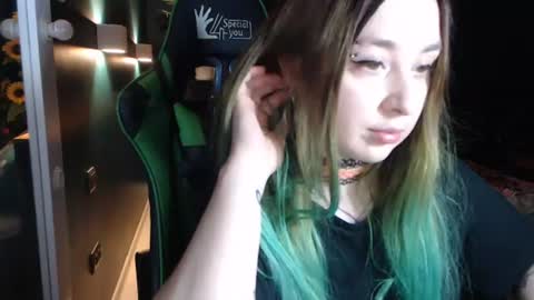 Hentaishiing online show from June 19, 9:29 pm