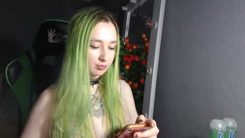 Hentaishiing online show from December 14, 3:15 pm