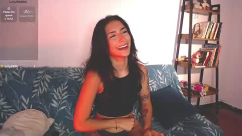 Hello I am Valentina independent Colombian model I love sensuality and pleasure welcome online show from June 30, 12:10 am
