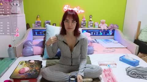 HeraLuna  online show from March 2, 9:42 pm