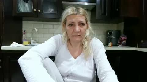 Heyheygrey online show from November 15, 6:47 am