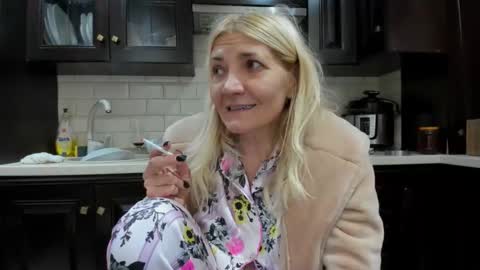 Heyheygrey online show from October 2, 1:38 pm