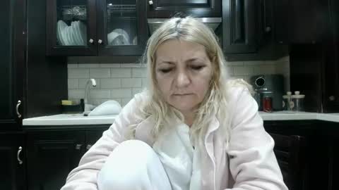 Heyheygrey online show from March 2, 5:19 am