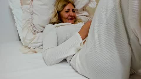 Heyheygrey online show from March 6, 11:25 am