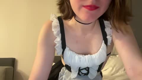 Hilda Valentine online show from July 11, 9:04 pm