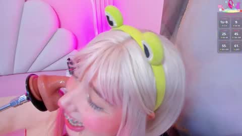 hinata_dolly online show from October 30, 11:44 am