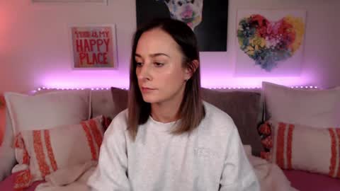 Holi Hurricane online show from February 26, 4:33 am