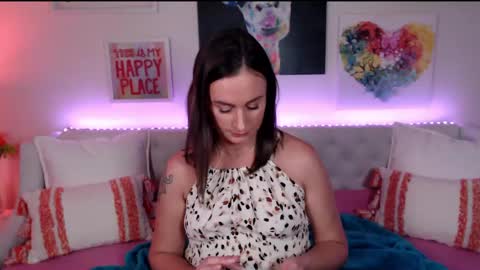 Holi Hurricane online show from May 14, 2:50 am