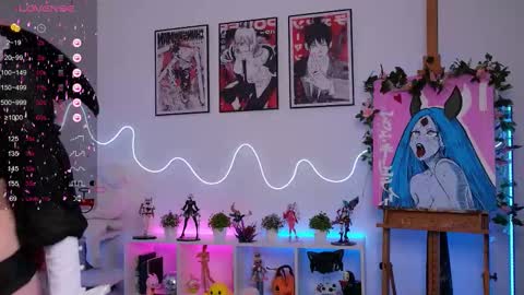 Holli online show from September 30, 5:29 pm