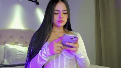 Once online show from May 17, 2:33 am