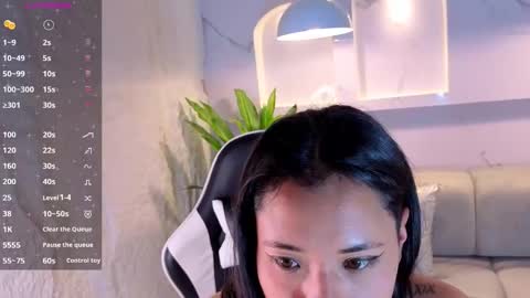 Snapshot of hollypeytoon chatting on September 15, 8:49 pm Holly online show from September 15, 8:49 pm