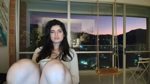 hollyshit_ online show from December 13, 11:21 pm