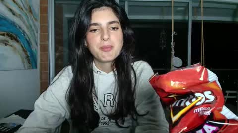 hollyshit_ online show from February 23, 1:06 am