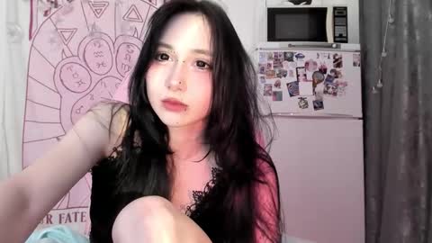 Ho Lee Sheet online show from February 13, 7:26 pm