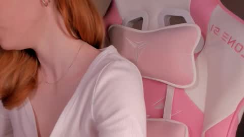 honeyautumn online show from March 9, 2:15 am