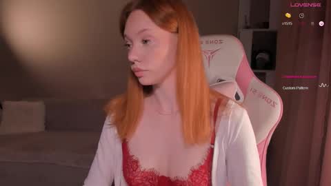 honeyautumn online show from February 25, 12:31 am