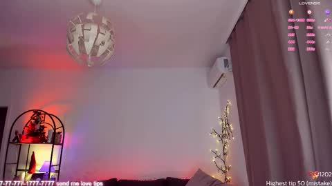 HoneyCarrol online show from January 12, 6:57 pm