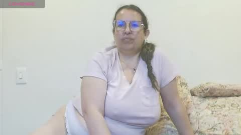 sofia online show from May 17, 3:49 am