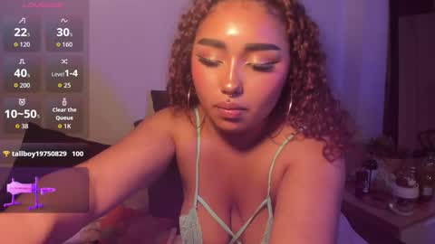 HoneyBrown online show from November 30, 7:01 am