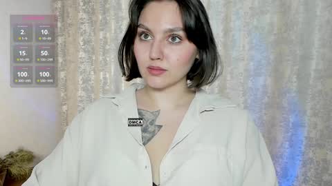 Snapshot of hoot_owl_cb chatting on January 30, 12:07 am Karina online show from January 30, 12:07 am