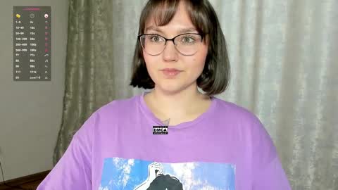 Snapshot of hoot_owl_cb chatting on February 21, 4:18 am Karina online show from February 21, 4:18 am