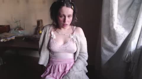 Roxy online show from April 24, 4:32 pm