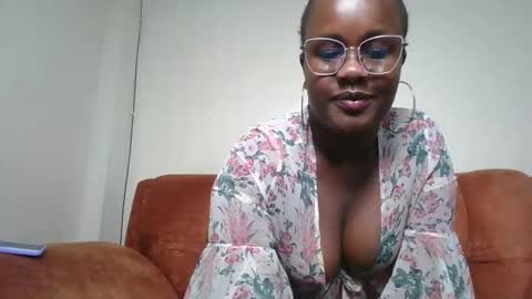 Lucy online show from February 2, 7:35 pm