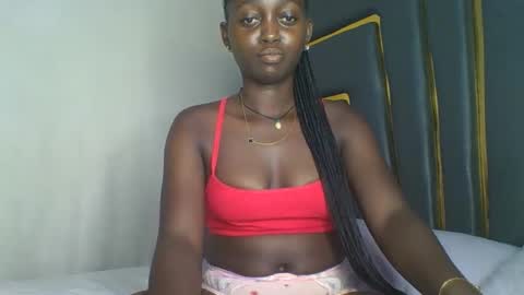 Bella online show from December 4, 8:42 pm