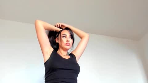 Emma online show from October 16, 7:33 am