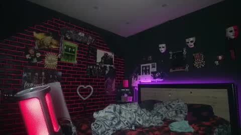 Messalina Horror online show from September 27, 2:19 am