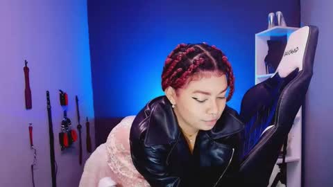 hot chocolate 4u online show from November 29, 1:26 pm