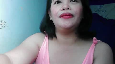Snapshot of hot_clit28 chatting on March 3, 3:27 am ana online show from March 3, 3:27 am