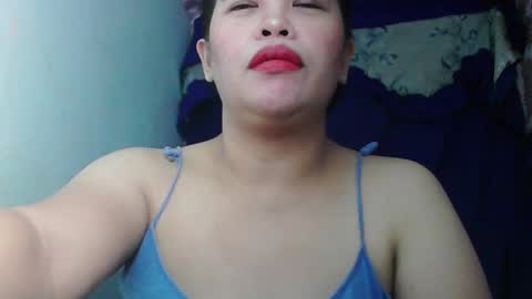 Snapshot of hot_clit28 chatting on January 27, 3:15 am ana online show from January 27, 3:15 am