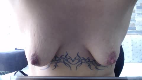 Mia online show from September 28, 4:45 pm