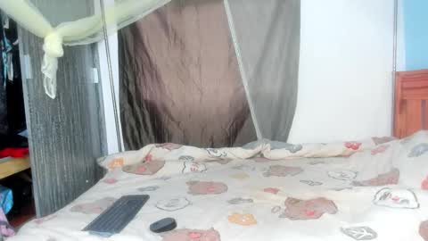 Roxanna aka Roxie online show from November 10, 3:45 am