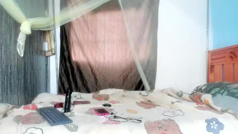 Roxanna aka Roxie online show from November 14, 4:56 am