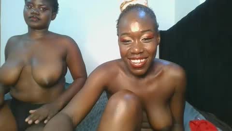 Hot petite online show from April 1, 1:41 pm