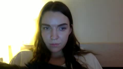 effy online show from February 8, 12:39 pm