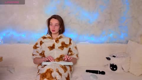 Viki online show from October 11, 9:50 pm