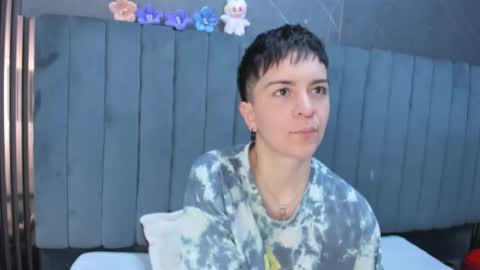 hannah online show from February 9, 2:03 am