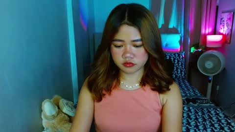 Layla online show from February 20, 10:16 am