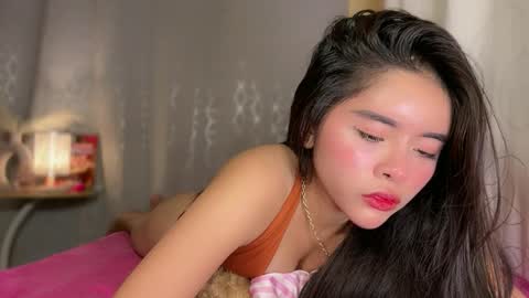 Vea online show from May 14, 3:18 pm