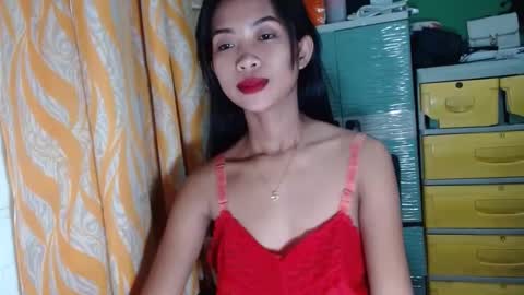 hotmom_gia online show from December 9, 11:15 am