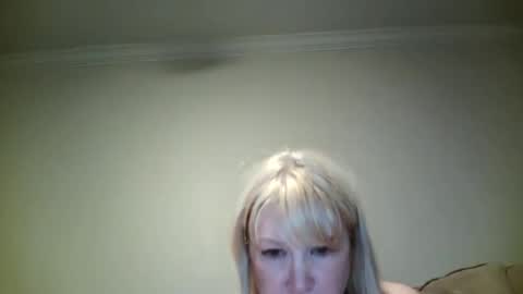 hotpepperose online show from December 6, 6:15 am